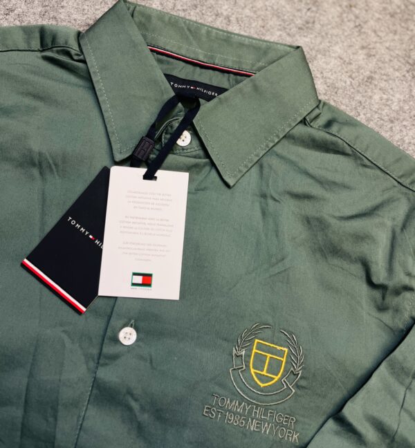 Tom Premium Shirt